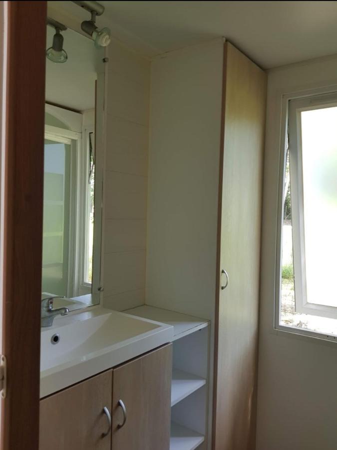 Camping Les 2 Salamandres Arces-sur-Gironde Exterior photo