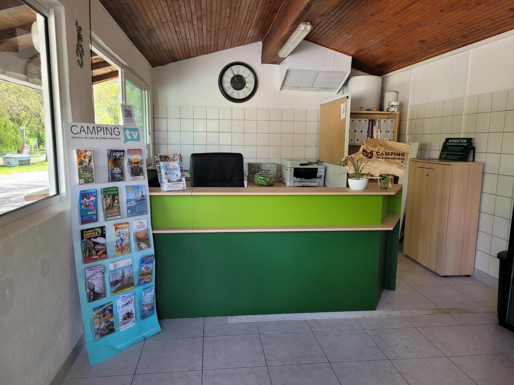 Camping Les 2 Salamandres Arces-sur-Gironde Exterior photo